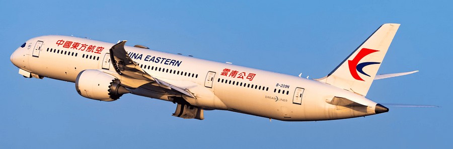 Boeing 787-9 Dreamliner China Eastern на рейсе Шанхай — Бангкок